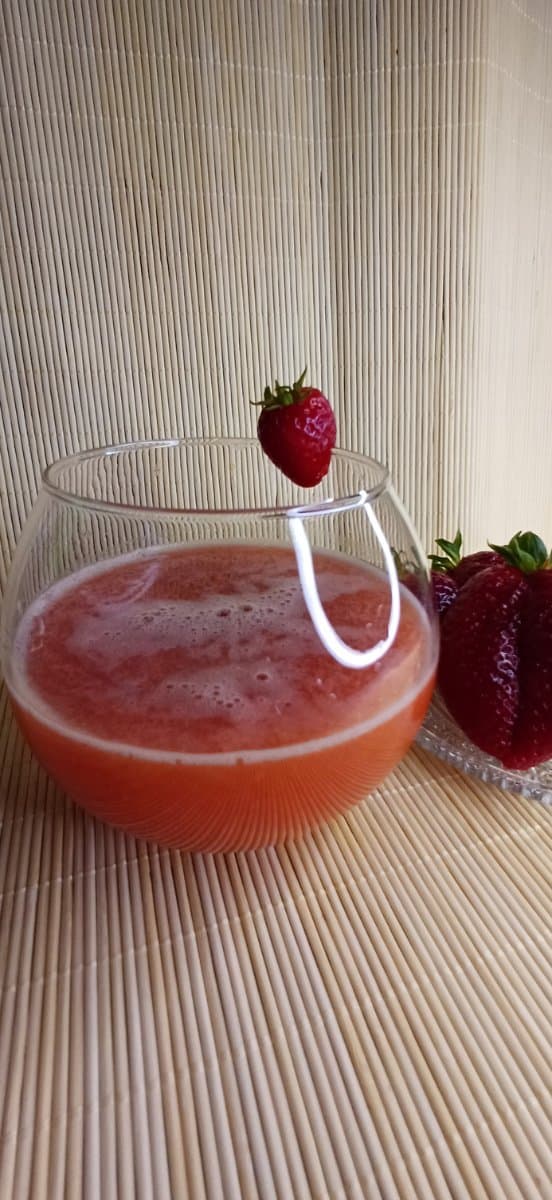 UGC video for a refreshing juice recipe using your brand's product — Imane Sabah